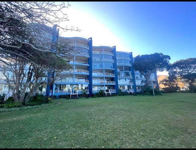 4 BEDROOM APARTMENT FOR SALE IN MARGATE BEACH
